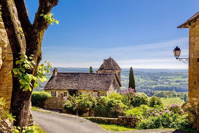 Three Ways To Bring The French Countryside To Your Home